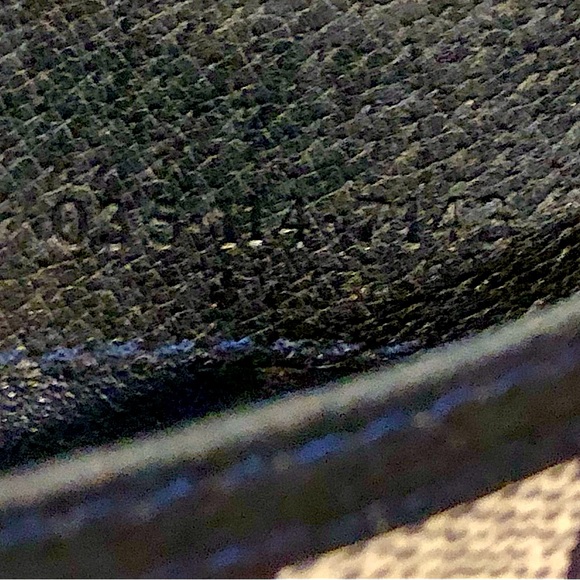 M GUCCI GG Monogram Navy Blue Leather Accent Long Bifold Wallet Vintage - Picture 7 of 17